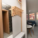Corina Apartment